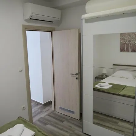 Familienwohnung 1 By Interhome アパート *