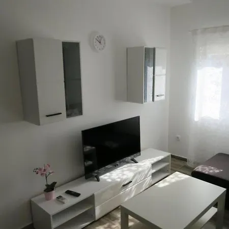 Familienwohnung 1 By Interhome * באסקה