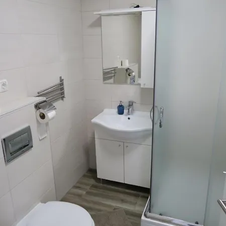 Familienwohnung 1 By Interhome *