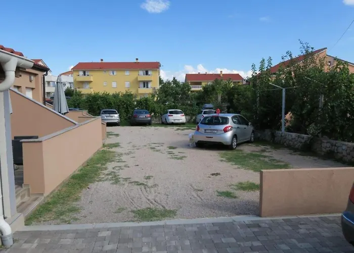 Familienwohnung 1 By Interhome Baska (Krk)