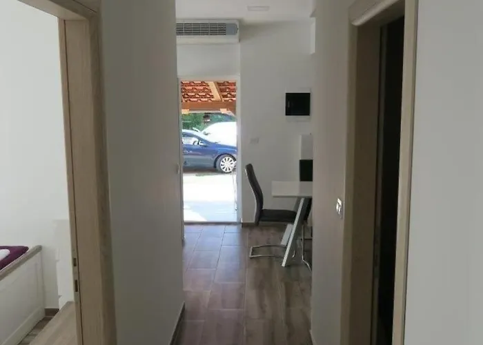 Familienwohnung 1 By Interhome Apartment