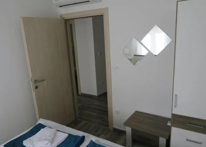 Familienwohnung 1 By Interhome Apartment